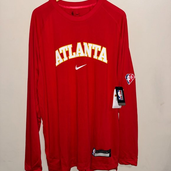 Nike NBA Atlanta Hawks Team Issue Player Pregame Warmup LS Shirt Red Mens - Picture 2 of 13